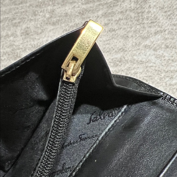 Salvatore Ferragamo Black Leather Wallet - Picture 5 of 14